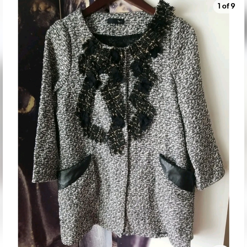 Anthropologie Ryu Women's Coat Jacket Lace Trim Detail Black White Wool Blend S
